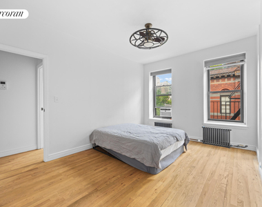 14 Prince Street - Photo Thumbnail 5