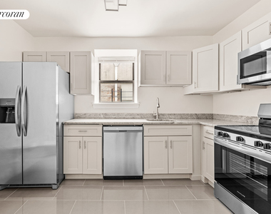 773 Quincy Street - Photo Thumbnail 3