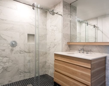 222 Johnson Avenue - Photo Thumbnail 3
