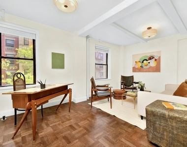 226 E 12th Street - Photo Thumbnail 1