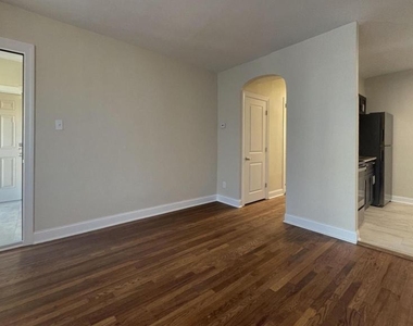 5156 D Street - Photo Thumbnail 10