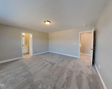 1801 Huntsbridge Drive - Photo Thumbnail 13