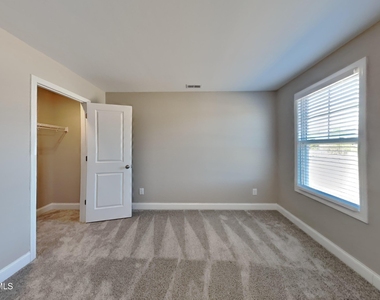 1801 Huntsbridge Drive - Photo Thumbnail 12