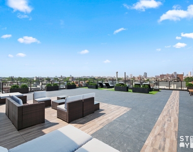 825 Dekalb Avenue - Photo Thumbnail 8