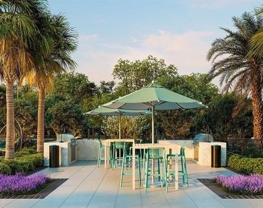 100 Windflower Lane - Photo Thumbnail 14