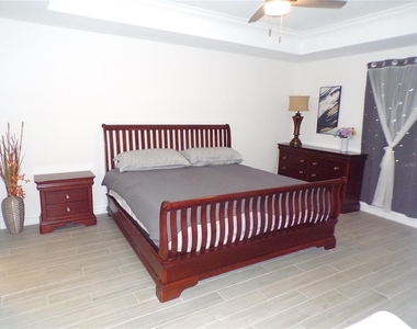 334 Millport Street Nw - Photo Thumbnail 3