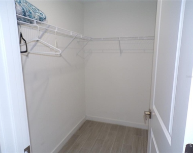 334 Millport Street Nw - Photo Thumbnail 8
