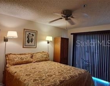 6807 Stone River Road - Photo Thumbnail 4
