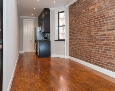 West 103rd Street - Photo Thumbnail 3