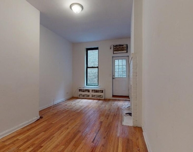 41 Bedford Street - Photo Thumbnail 3