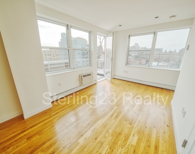 25-44 Crescent Street - Photo Thumbnail 15
