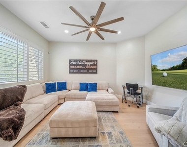 81620 Tiburon Drive - Photo Thumbnail 4