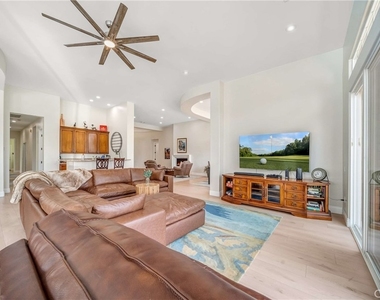 81620 Tiburon Drive - Photo Thumbnail 16