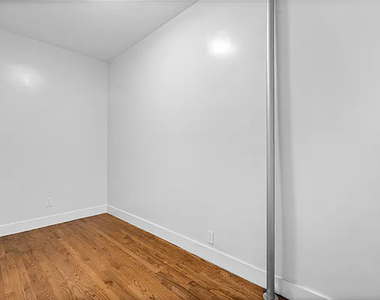 343 East 115th Street - Photo Thumbnail 12