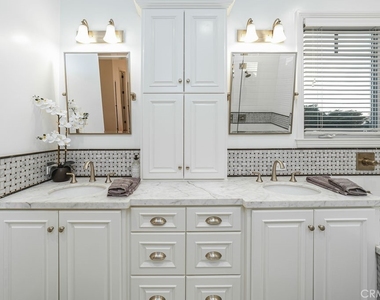 700 Acacia Avenue - Photo Thumbnail 23