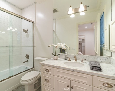 700 Acacia Avenue - Photo Thumbnail 28