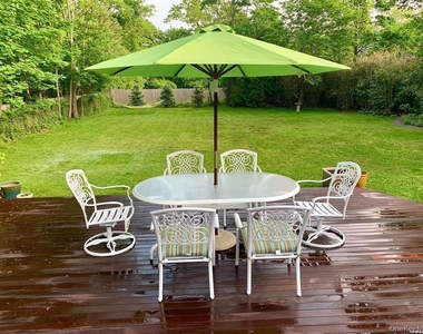 6 Lynn Court - Photo Thumbnail 13
