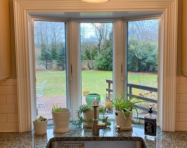 6 Lynn Court - Photo Thumbnail 5