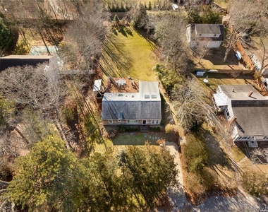 6 Lynn Court - Photo Thumbnail 23