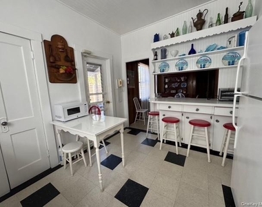 850 Evergreen Walk - Photo Thumbnail 6