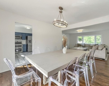 31 Gleason Drive - Photo Thumbnail 7