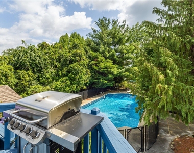 31 Gleason Drive - Photo Thumbnail 28