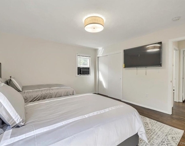 31 Gleason Drive - Photo Thumbnail 14