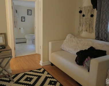 642 River Road - Photo Thumbnail 13