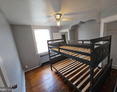 5736 Woodcrest Avenue - Photo Thumbnail 11