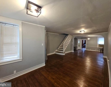 5736 Woodcrest Avenue - Photo Thumbnail 1