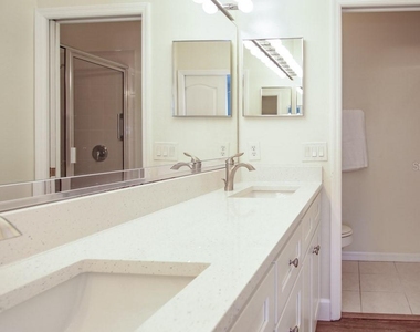 6448 7th Avenue Circle W - Photo Thumbnail 15
