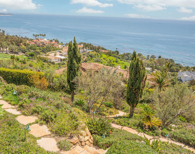 4440 Encinal Canyon Road - Photo Thumbnail 9