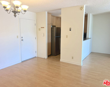 23901 Civic Center Way - Photo Thumbnail 5