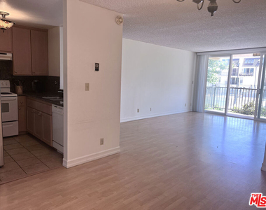 23901 Civic Center Way - Photo Thumbnail 6