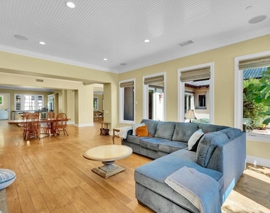 29734 Mulholland Highway - Photo Thumbnail 13