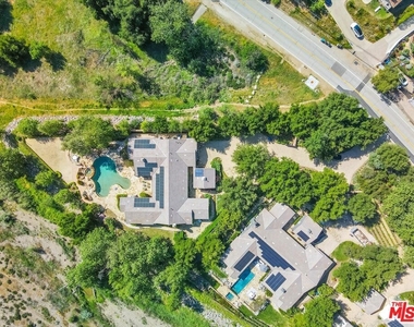 29734 Mulholland Highway - Photo Thumbnail 60