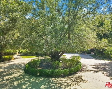 29734 Mulholland Highway - Photo Thumbnail 56