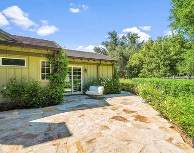 29734 Mulholland Highway - Photo Thumbnail 50