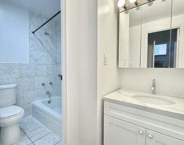  E 80th St - Photo Thumbnail 4