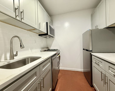  E 80th St - Photo Thumbnail 1