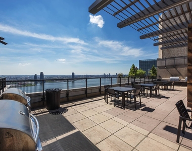 401 E 34th St - Photo Thumbnail 43