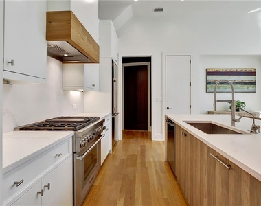 118 Gainey Lane - Photo Thumbnail 17