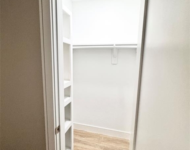 4923 Pederson Street - Photo Thumbnail 15