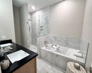 4923 Pederson Street - Photo Thumbnail 20