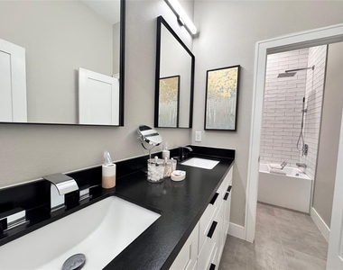 4923 Pederson Street - Photo Thumbnail 8