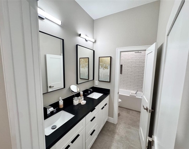 4923 Pederson Street - Photo Thumbnail 7