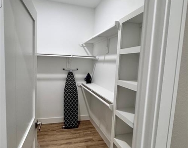 4923 Pederson Street - Photo Thumbnail 19