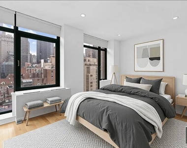 East 34th Street - Photo Thumbnail 4