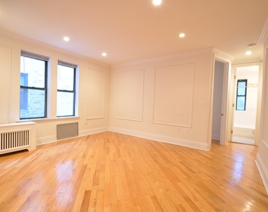 East 70th Street - Photo Thumbnail 1