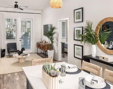 5127 W Tyson Avenue - Photo Thumbnail 63